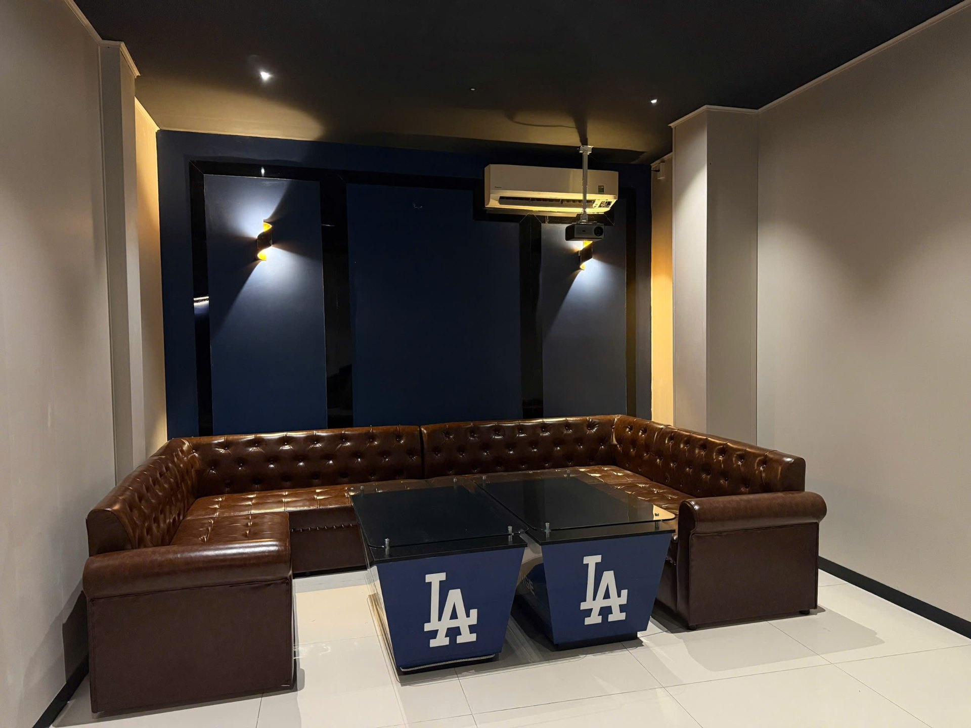 다낭 LA 라운지 (LA Bar) 갤러리 사진 10번 — 크게 보려면 클릭
